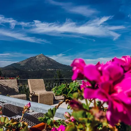 Estalagem Bela Vista לינה וארוחת בוקר מונדים דה בסטו