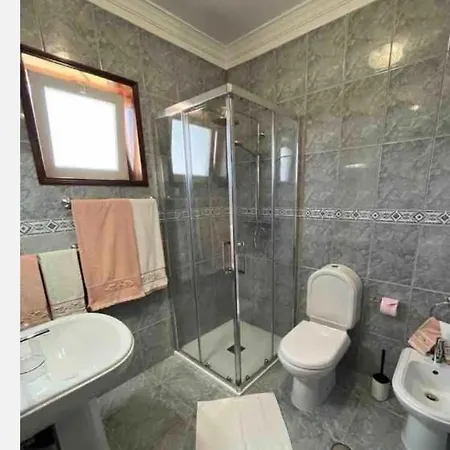 Estalagem Bela Vista לינה וארוחת בוקר מונדים דה בסטו